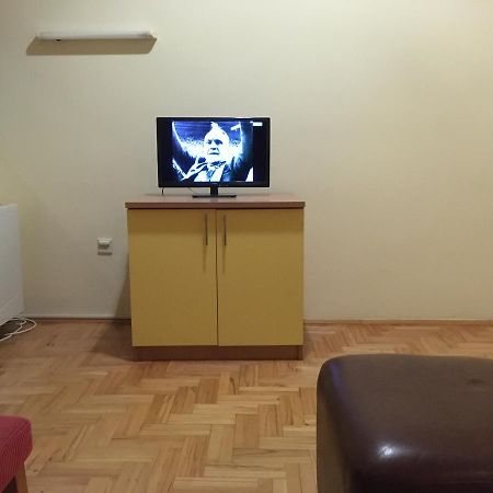 Hostel Teresianum Aleksinac Dış mekan fotoğraf