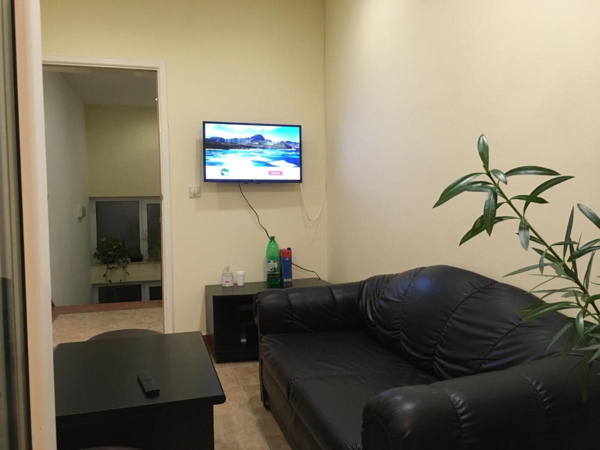 Hostel Teresianum Aleksinac Dış mekan fotoğraf