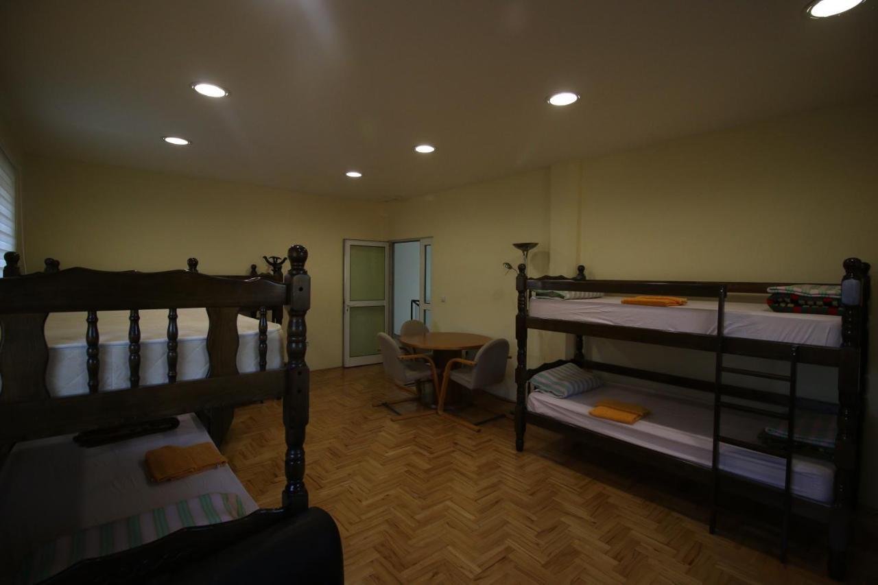 Hostel Teresianum Aleksinac Dış mekan fotoğraf