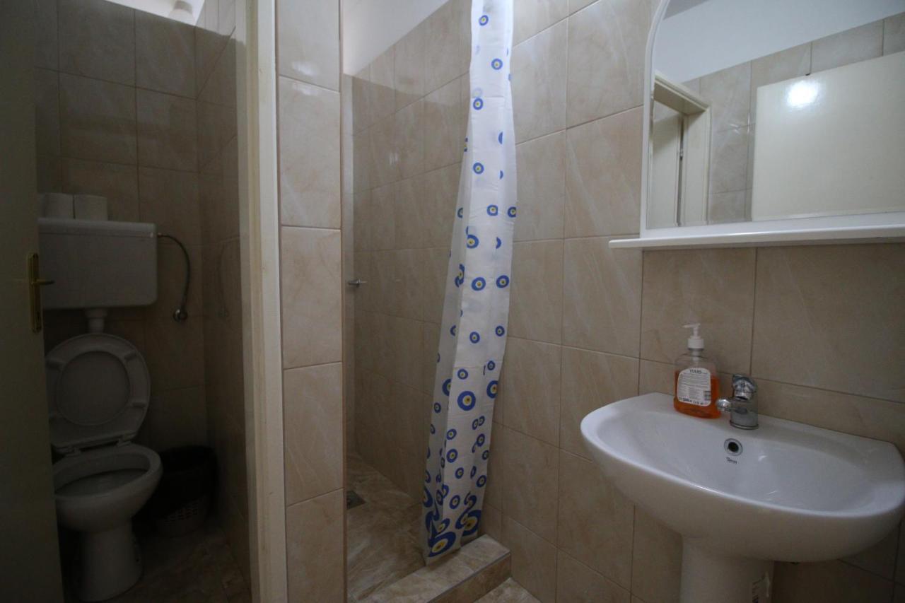 Hostel Teresianum Aleksinac Dış mekan fotoğraf